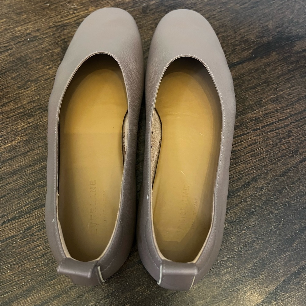 Everlane Women's Tan Leather Flats - Picture 3 of 8